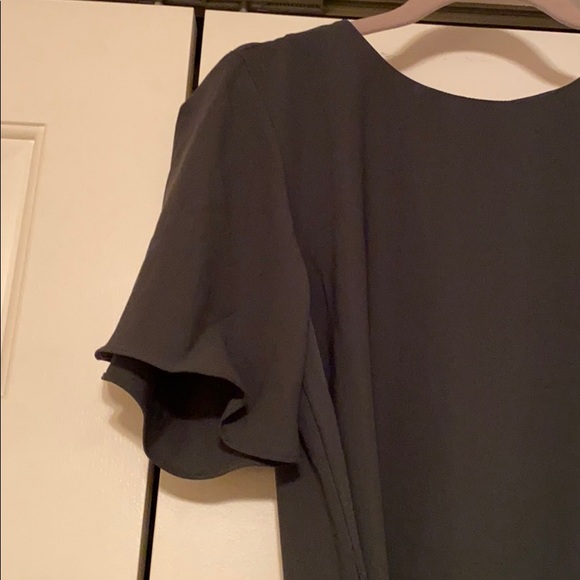 Dress - Picture 2 of 10